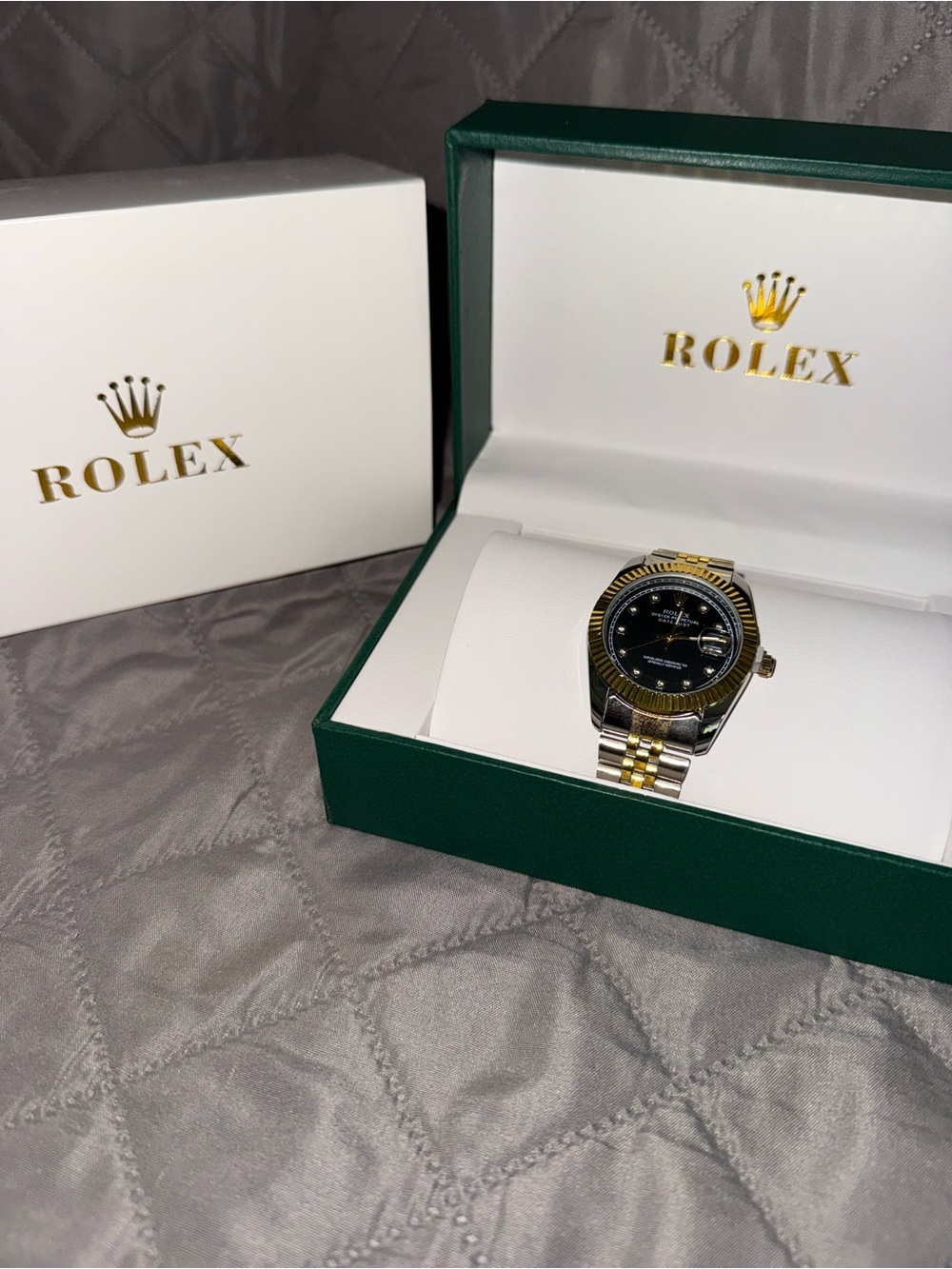 ‼️3Pc Set‼️ Black gold watch brand new